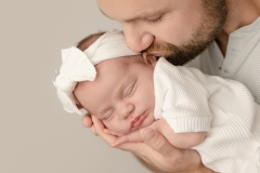 professional newborn photographer