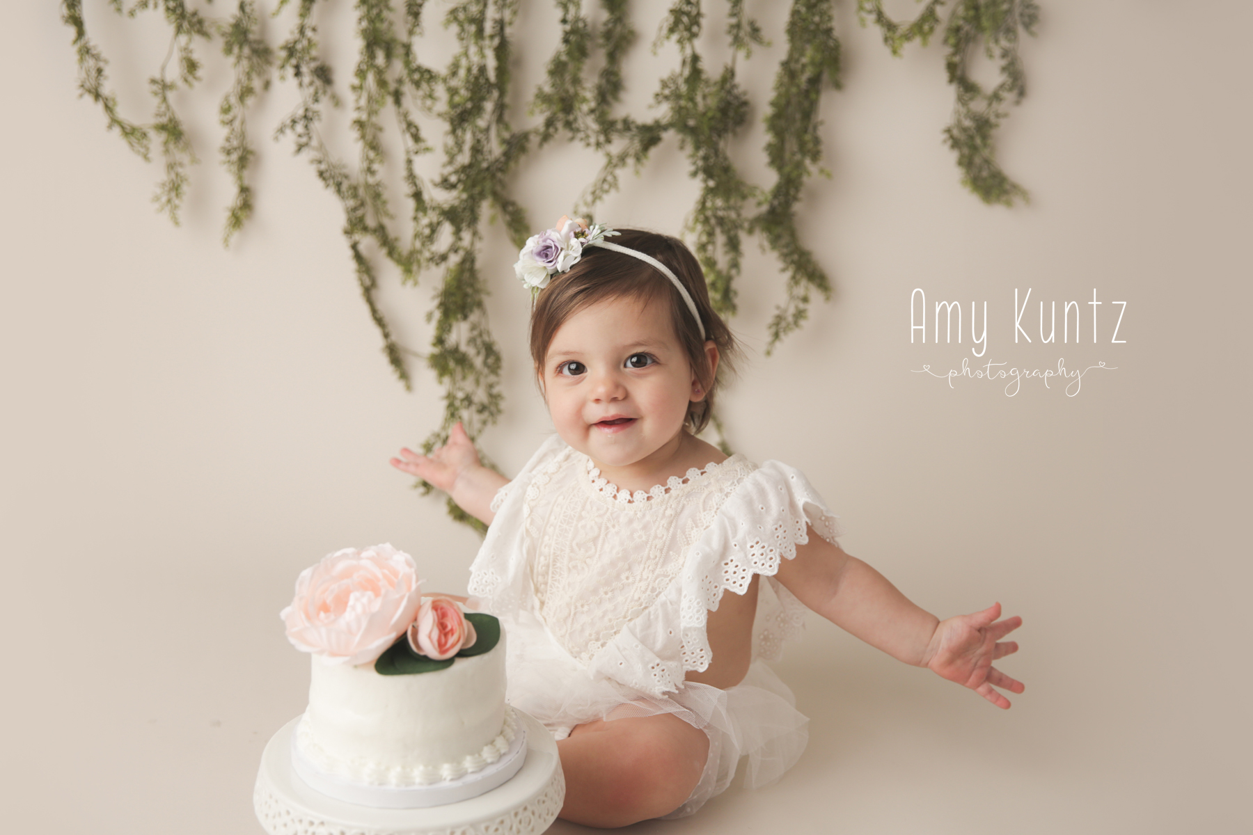 Cake Smash Photography. 7 steps for a successful Photo session!